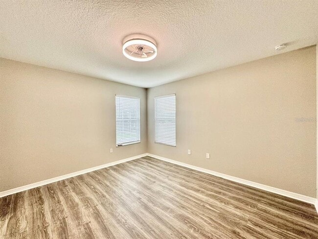 Building Photo - 12534 Chenwood Ave