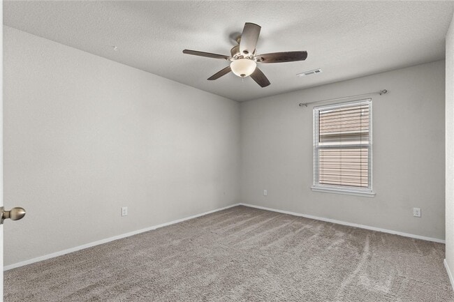 Building Photo - 2503 Hickory Wood Ave