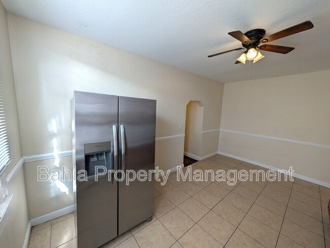 Building Photo - 2904 W Chestnut St