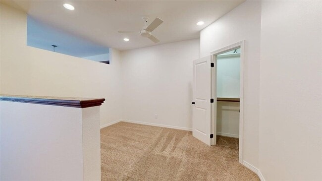 Building Photo - 206 N Main St