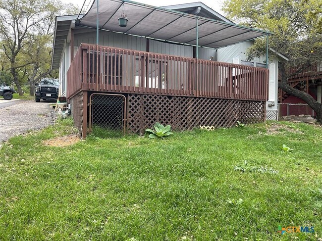 Building Photo - 1415 Glenn Dr