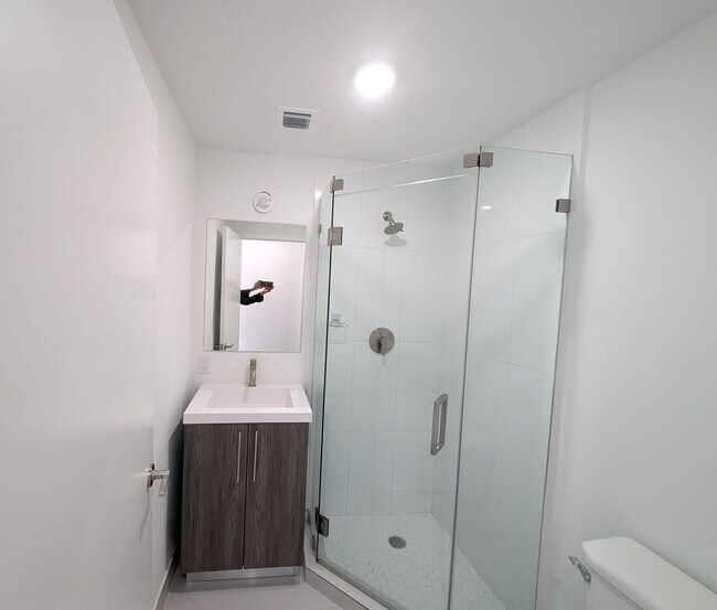 Building Photo - 26124 SW 146th Ave