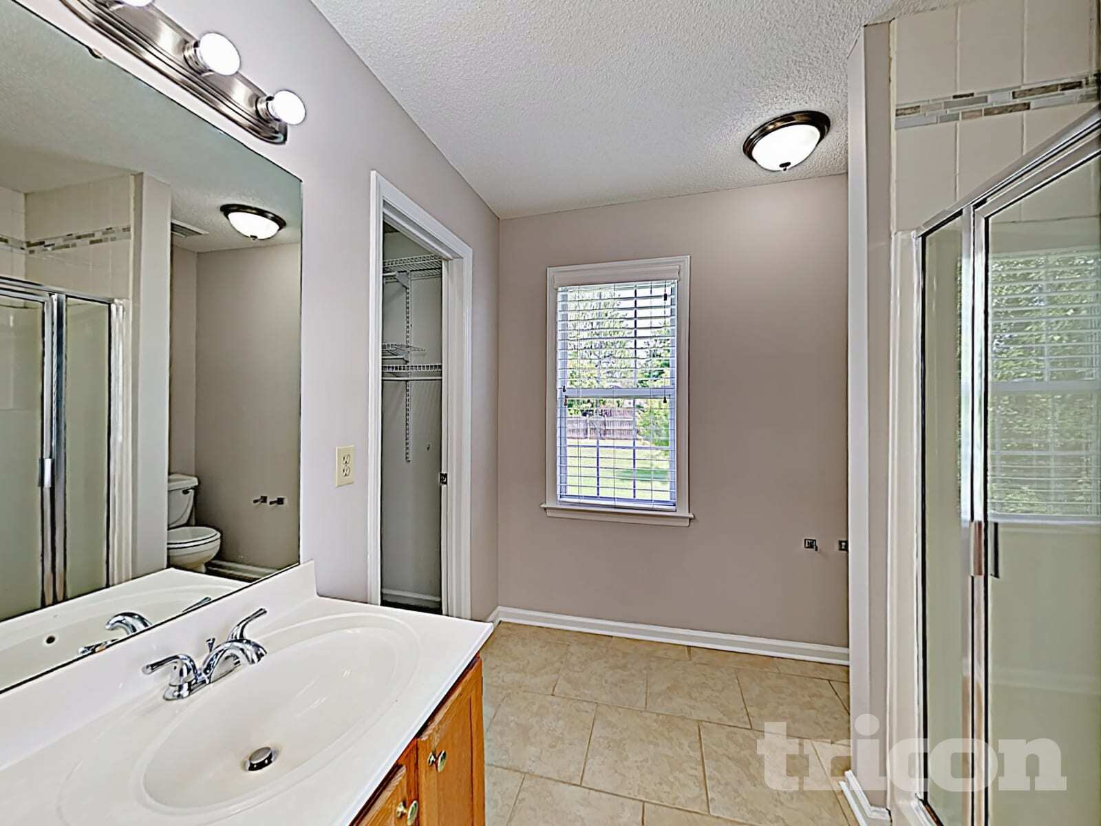 Building Photo - 2207 Planters Knoll Ln