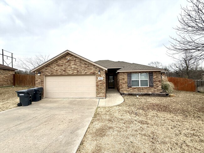 Building Photo - 4613 Mill Creek Dr