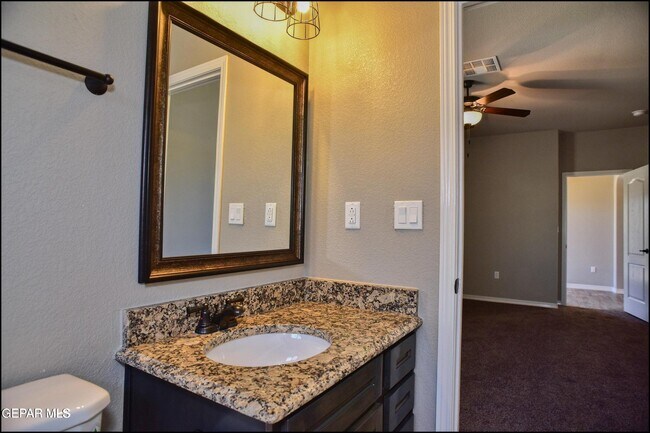 Building Photo - 2120 Thomas Lackland St