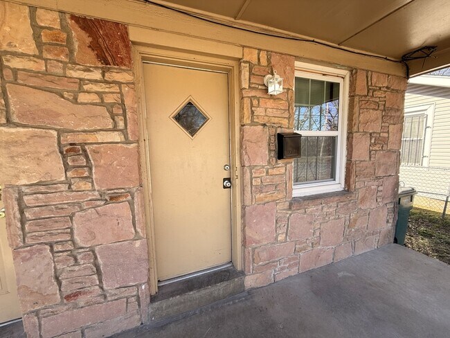 Building Photo - 1567 Harrison St