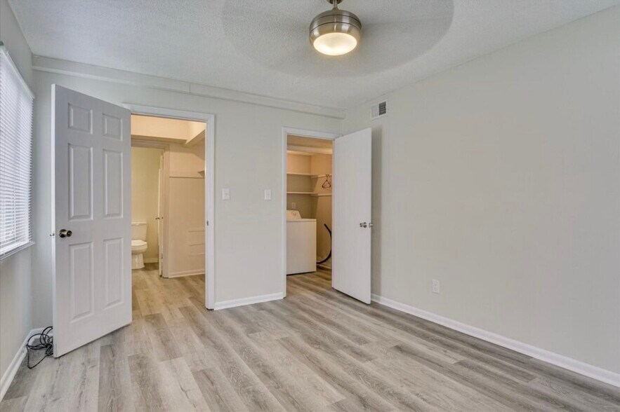 Building Photo - 1017 Stevens Creek Rd