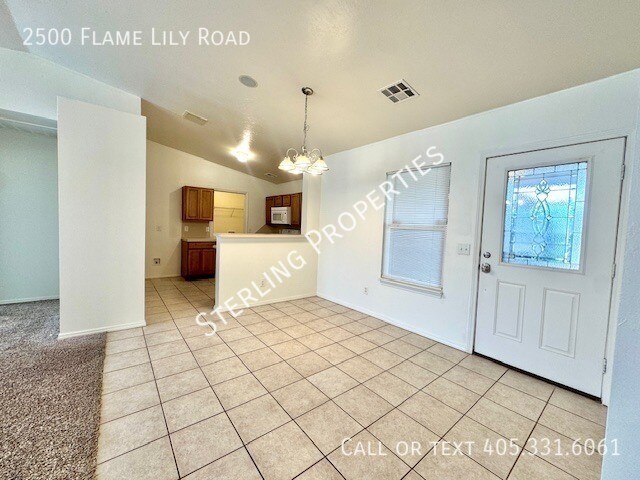 Building Photo - 2500 Flame Lily Rd