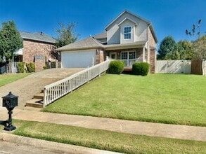 Building Photo - 5217 S 62nd St