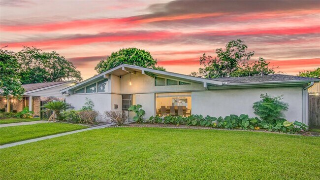 Building Photo - 5754 Wigton Dr