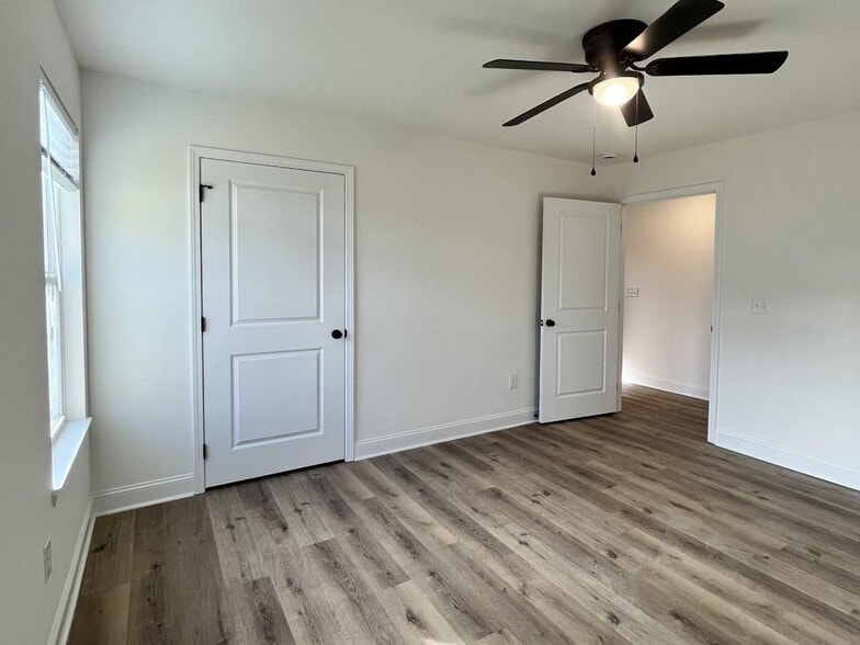 Building Photo - 119 Otis St