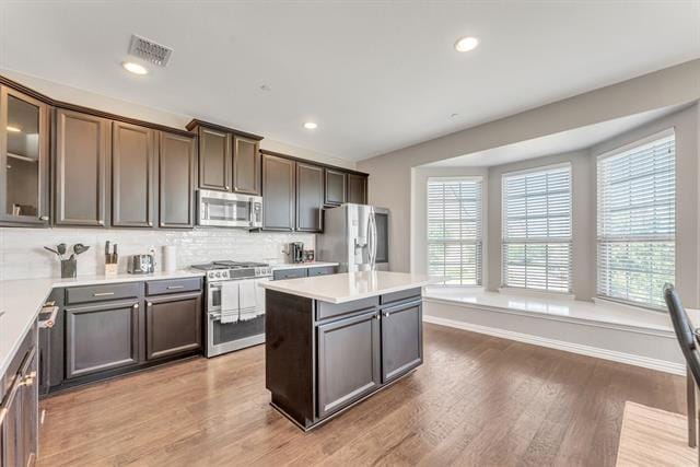 Building Photo - 7880 Oxer Dr