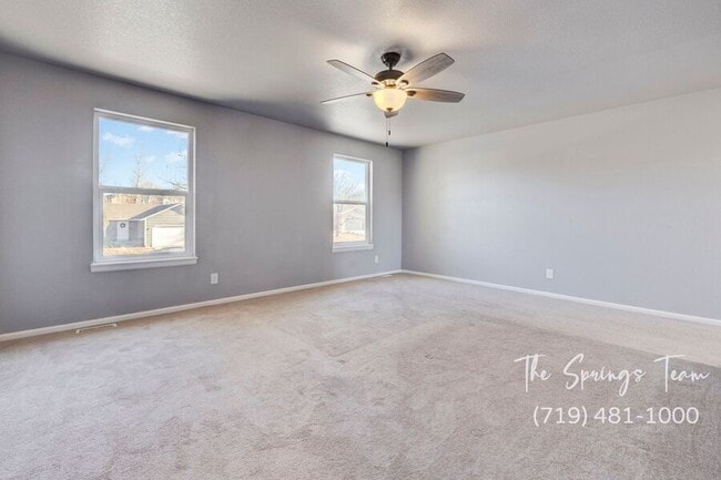 Building Photo - 6460 Bugle Dr