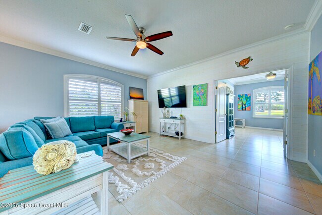 Building Photo - 1937 Golf Vista Blvd