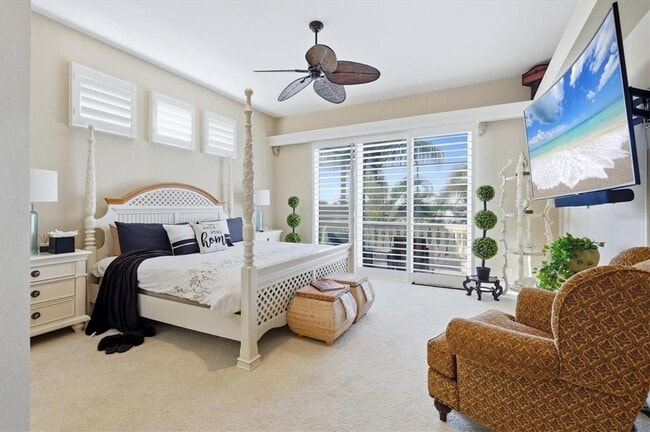 Building Photo - 1007 3rd St E