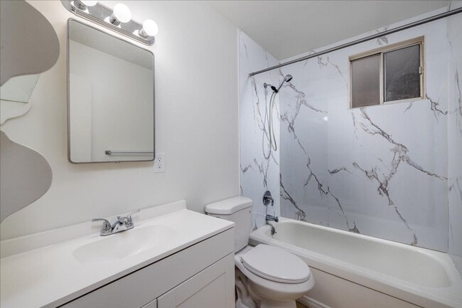 Building Photo - 3 Bed / 2 Bath Home with Two-Car Garage, Laundry and a Storage Shed/Work Space