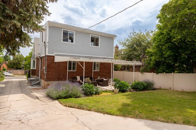 Building Photo - 1639 E 900 S