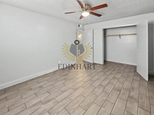 Building Photo - 3948 E Woodward Ave