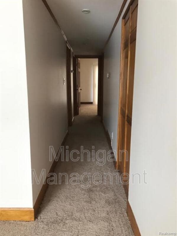 Building Photo - 27066 Brettonwoods St