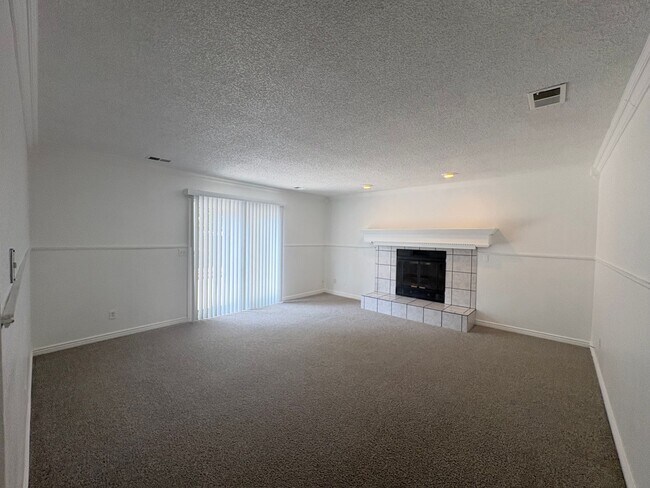 Building Photo - 939 49th Ave Pl