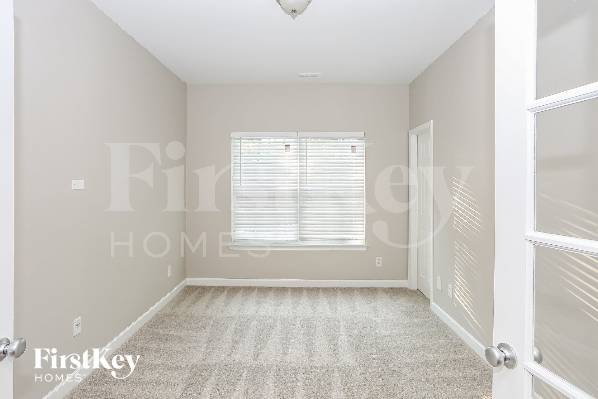 Building Photo - 159 Heywatchis Dr