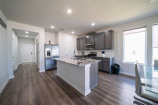 Building Photo - 21802 Blue Daisy Ct