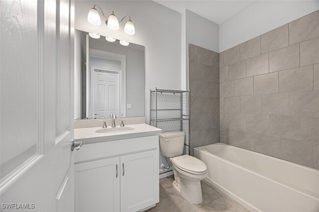 Building Photo - 1073 Tranquil Brk Dr