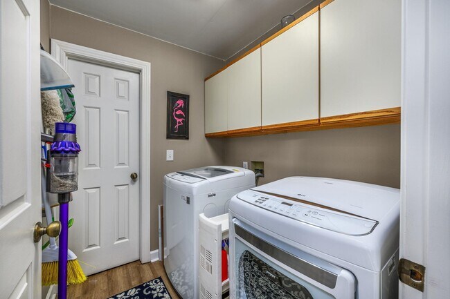 Building Photo - 4908 Lightkeepers Way