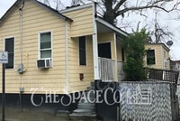 Building Photo - 18 Dewey St