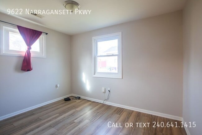 Building Photo - 9622 Narragansett Pkwy