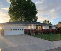 Building Photo - 1324 Leeds Ave