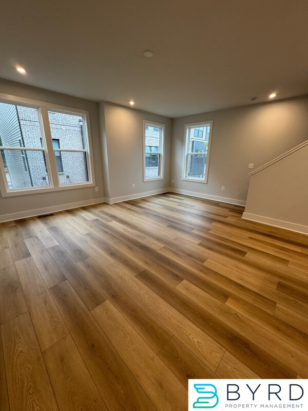 Building Photo - 9930 Golden Trout Ln