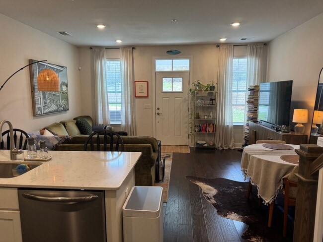 Building Photo - Beautiful SteelPointe 2 Bedroom 1.5 Bath Townhome for Rent in Phoenixville $2,690/month