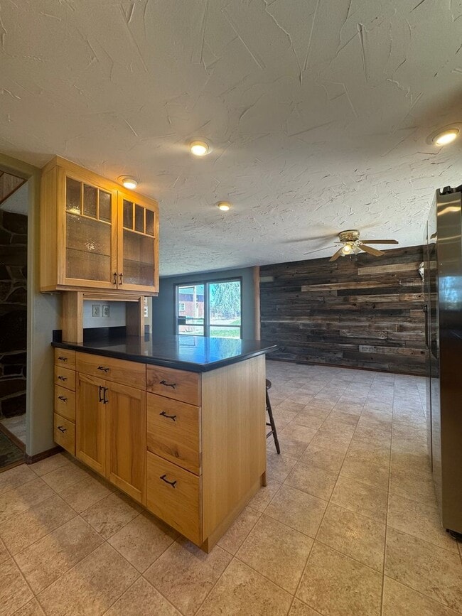 Building Photo - Idyllic 3bd, 2ba Retreat with Loft on 2+ A...
