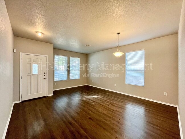 Building Photo - 7551 Paraiso Haven