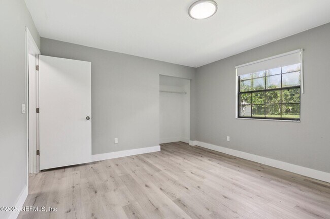 Building Photo - 2815 Cortez Rd