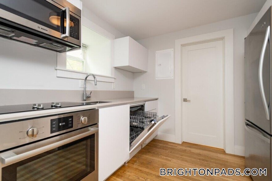 Building Photo - 35 South St