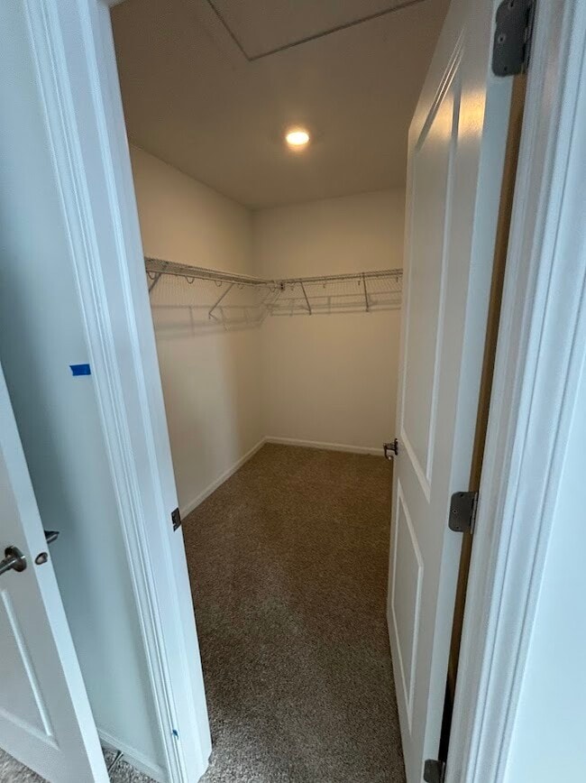 Building Photo - 12213 Dodwell St