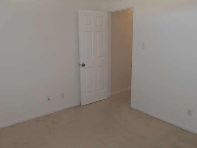 Building Photo - 4510 Fawn Dr