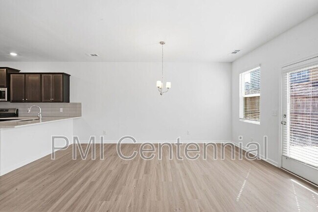 Building Photo - 110 Shelter Ln E