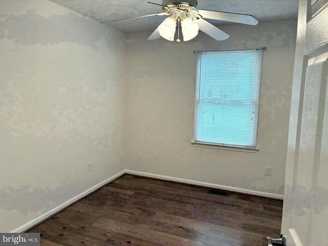 Building Photo - 111 Everette Pl