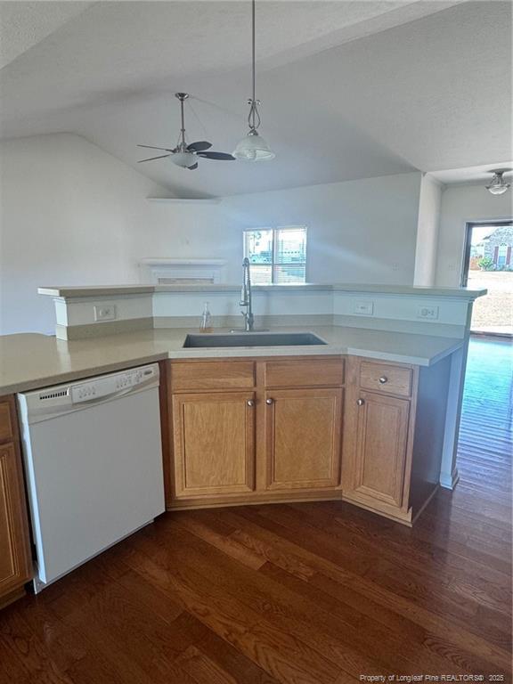 Building Photo - 655 Plantation Dr