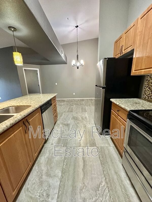 Building Photo - 10136 E Southern Ave