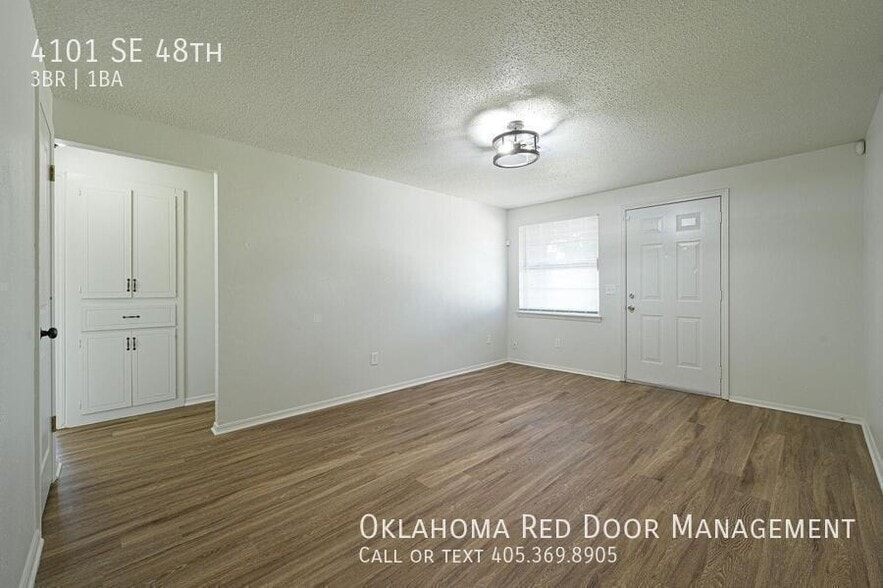 Building Photo - 4101 SE 48th-