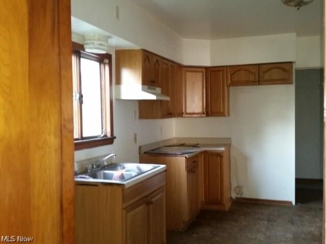 Building Photo - 137 Grove Dr
