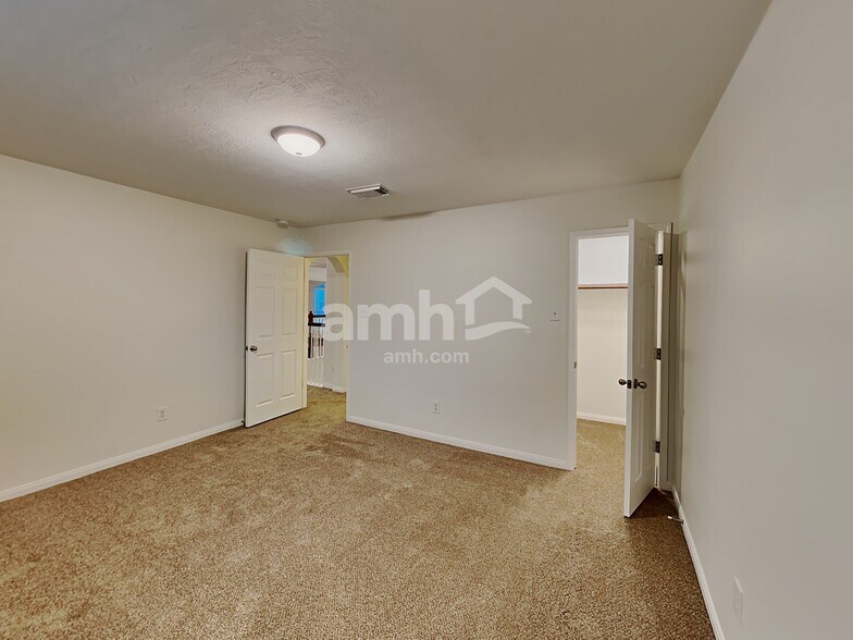 Building Photo - 25504 Oakhurst Trails Ct