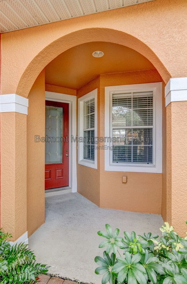 Building Photo - 9426 Silver Buttonwood St