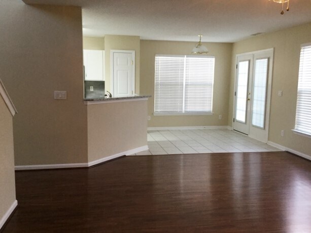 Building Photo - 4945 Wheat Dr SW