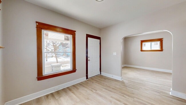 Building Photo - Slavic Village - 4 Bedroom - Single Family Home