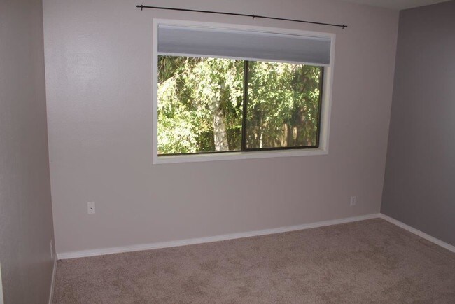Building Photo - 2 br, 2.5 bath House - 14905 SW 106th Ave